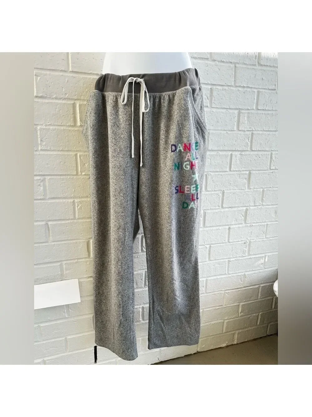Xhilaration stylish gray